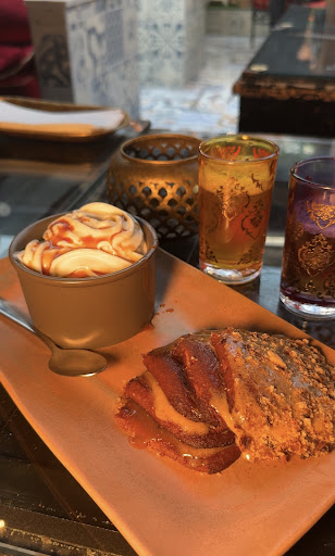 Photo of Oasis lounge - 1 Church Ln, London N2 8DX